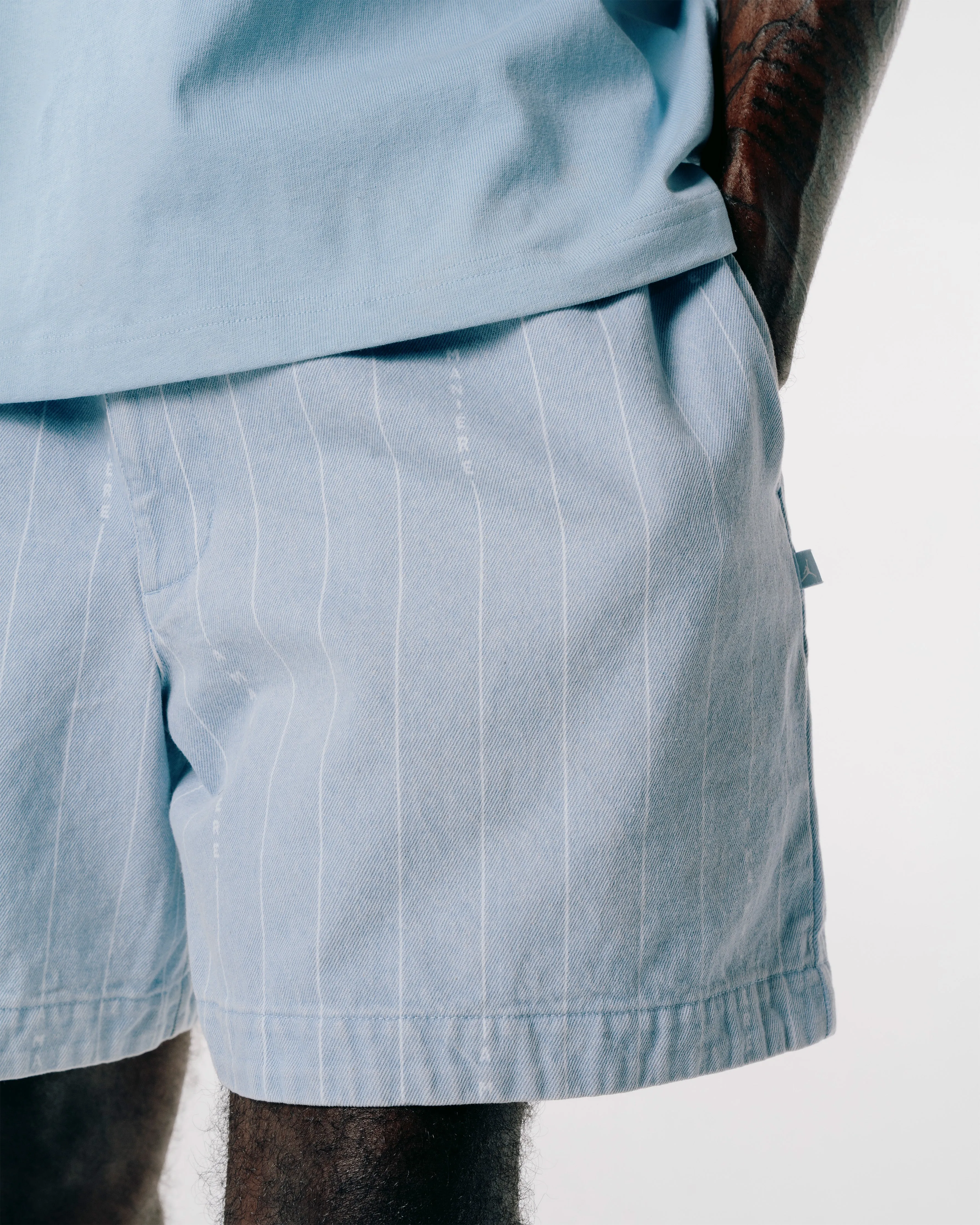 A MA MANERE SHORT