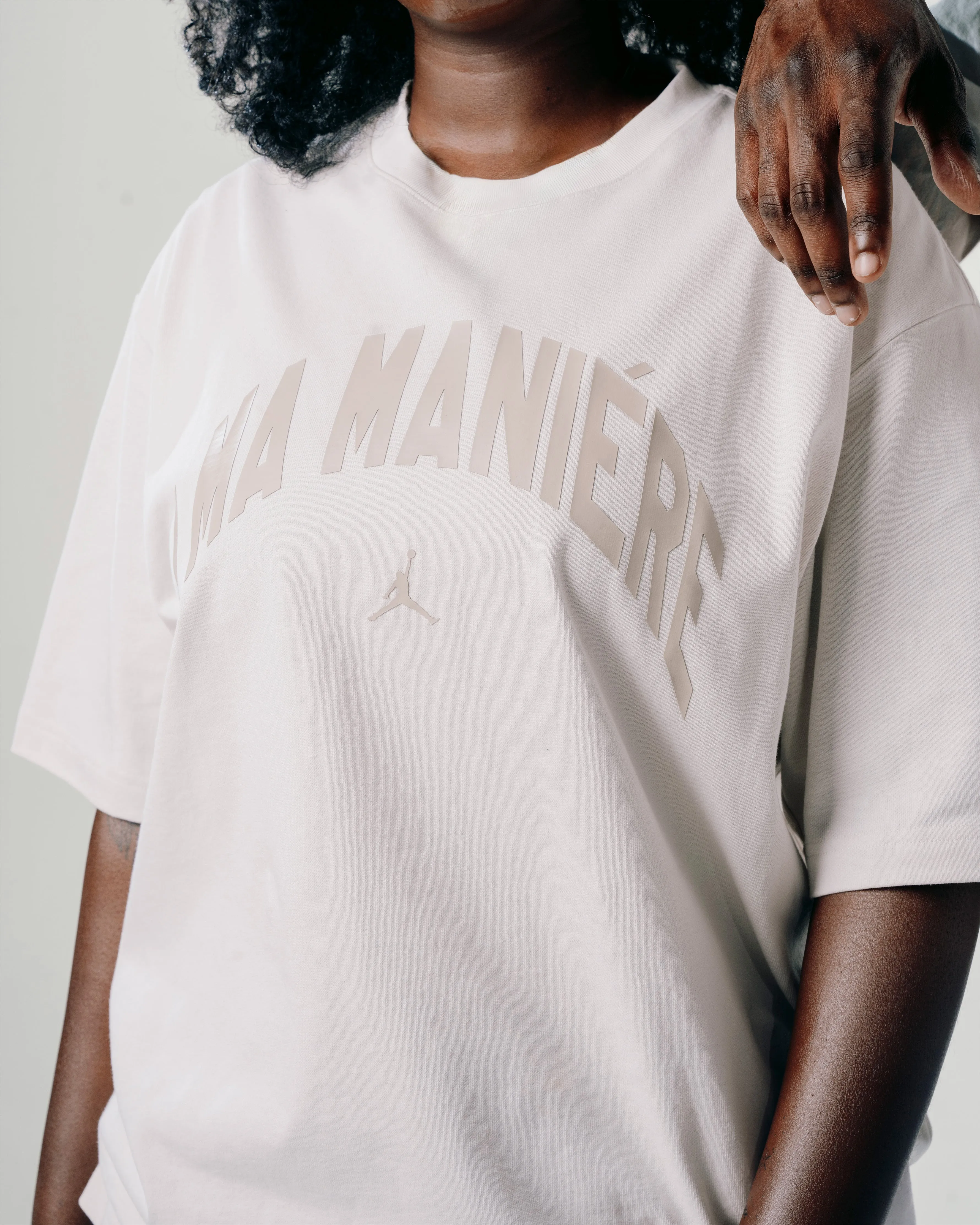 A MA MANERE T-SHIRT