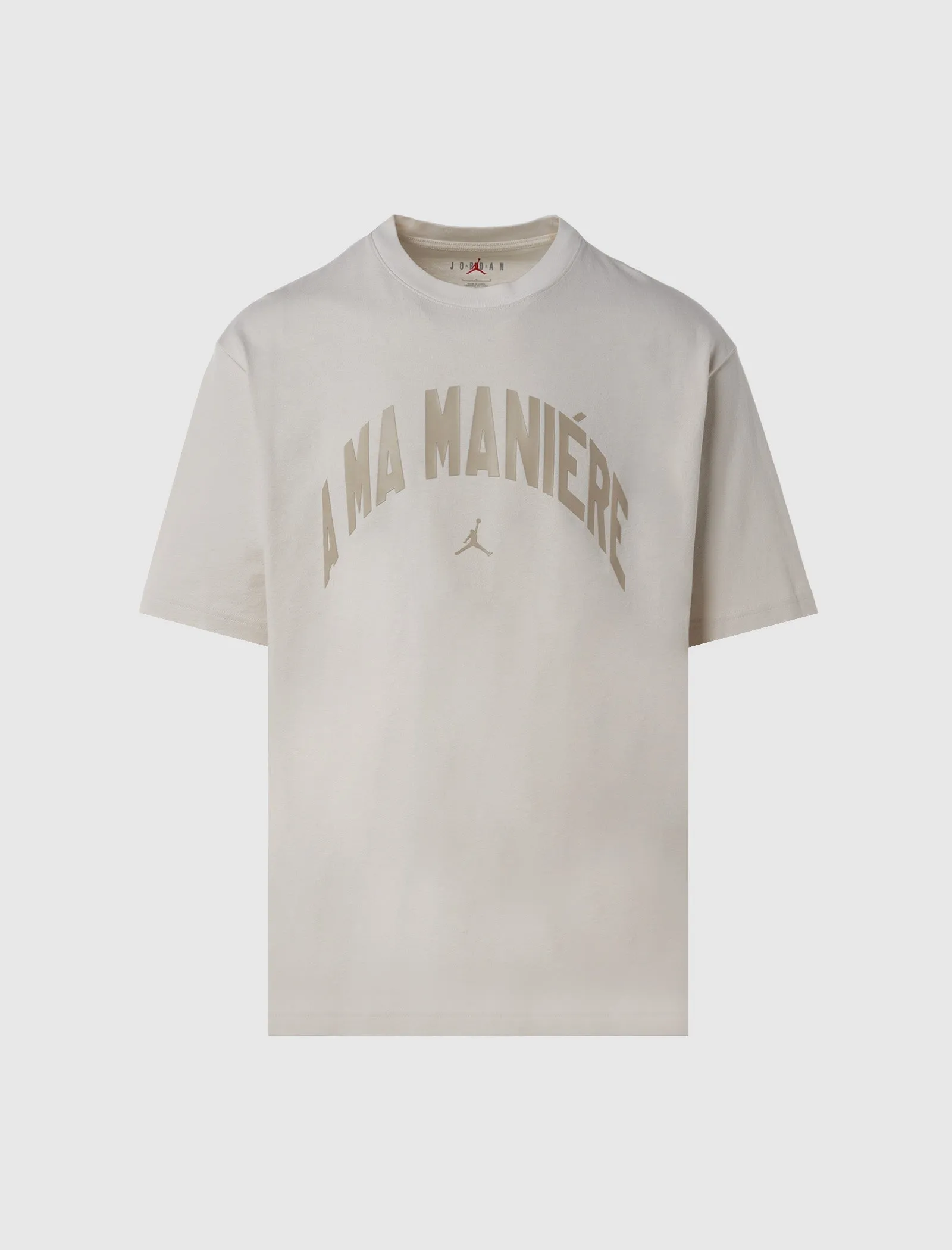 A MA MANERE T-SHIRT
