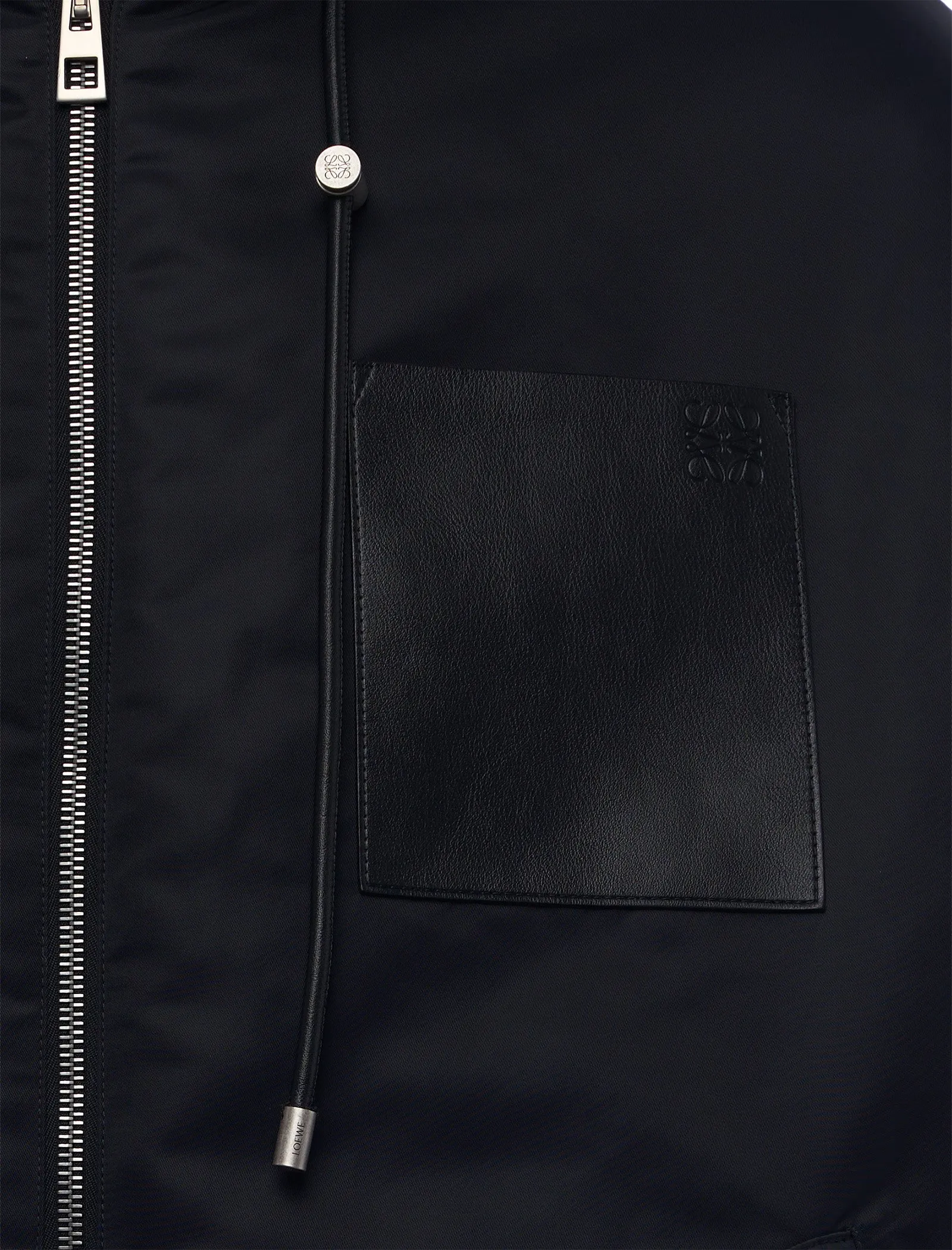 HOODED JACKET