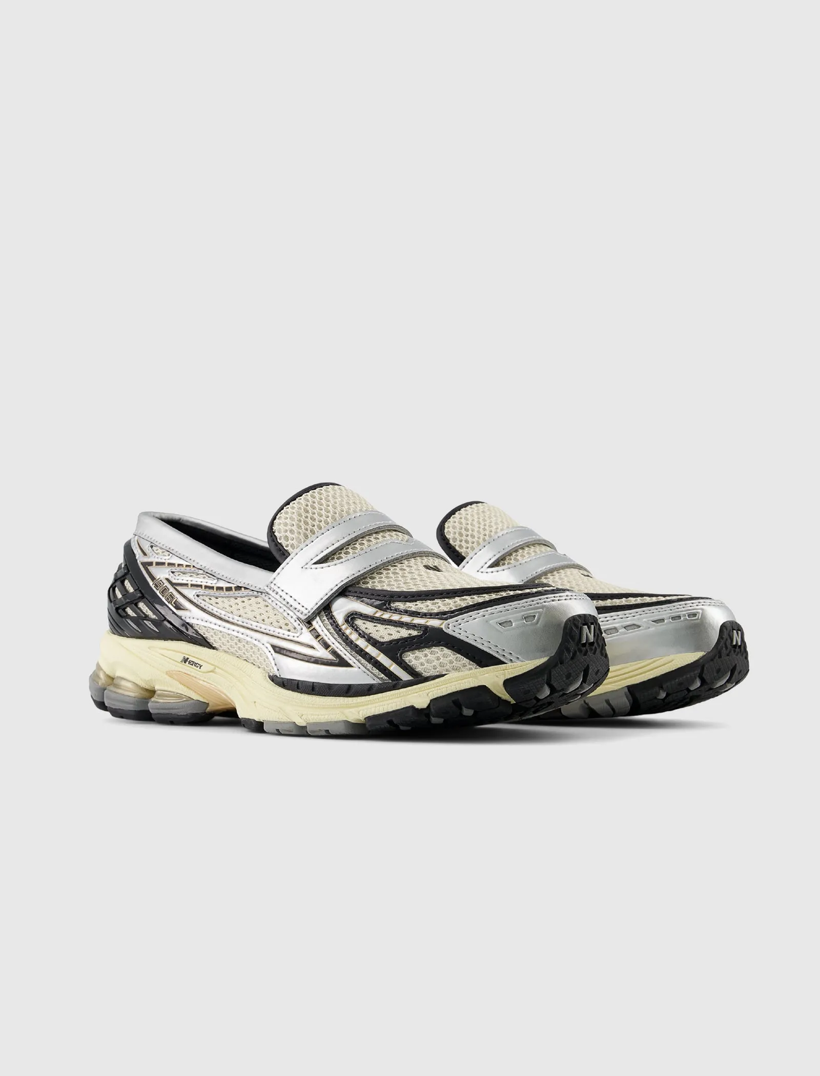 NEW BALANCE 1906L "SILVER"