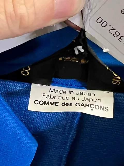 Size M |  Comme des Garons Asymmetrical Jacket